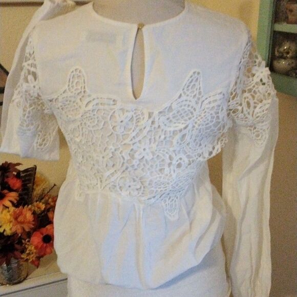 Abercrombie & Fitch Cotton Lace Peasant Blouse - Picture 7 of 10